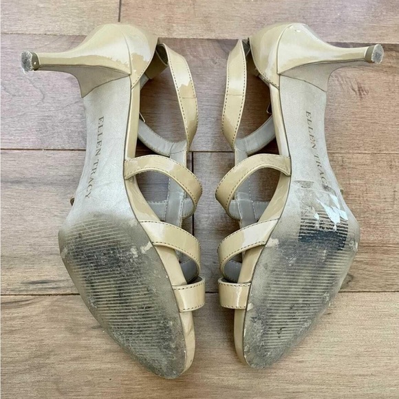 Ellen Tracy Beige Heels - Picture 4 of 4